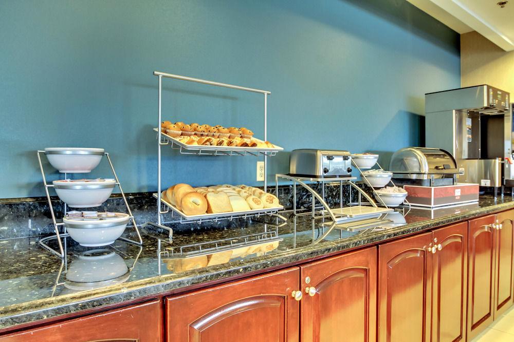 Quality Inn & Suites Bel Air I-95 Exit 77A Ngoại thất bức ảnh