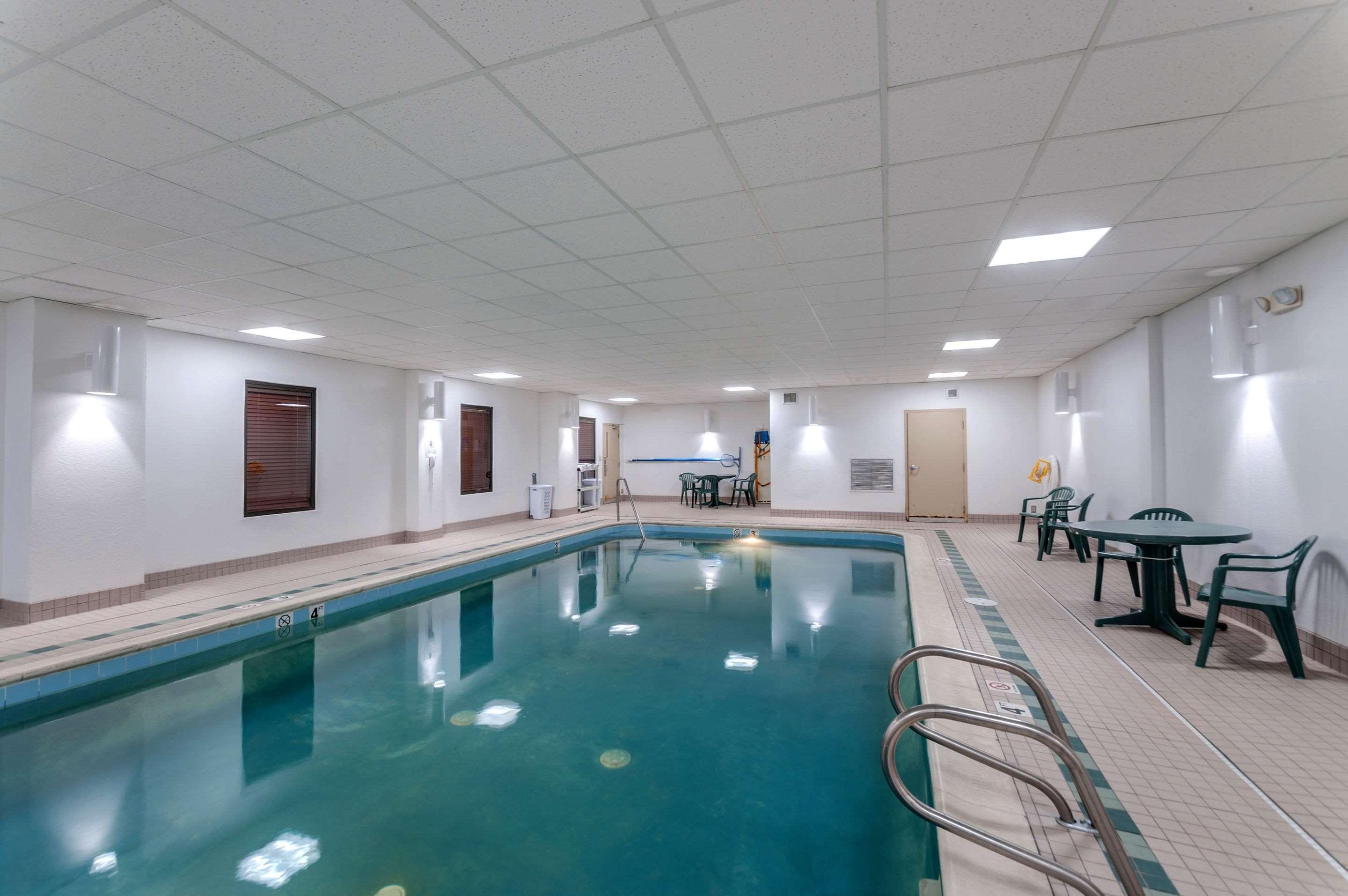Quality Inn & Suites Bel Air I-95 Exit 77A Ngoại thất bức ảnh
